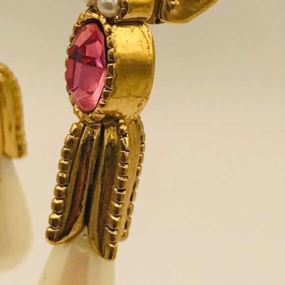 Gorgeous Pearl and Pink Stone Drop Earrings - Picture 6 of 7